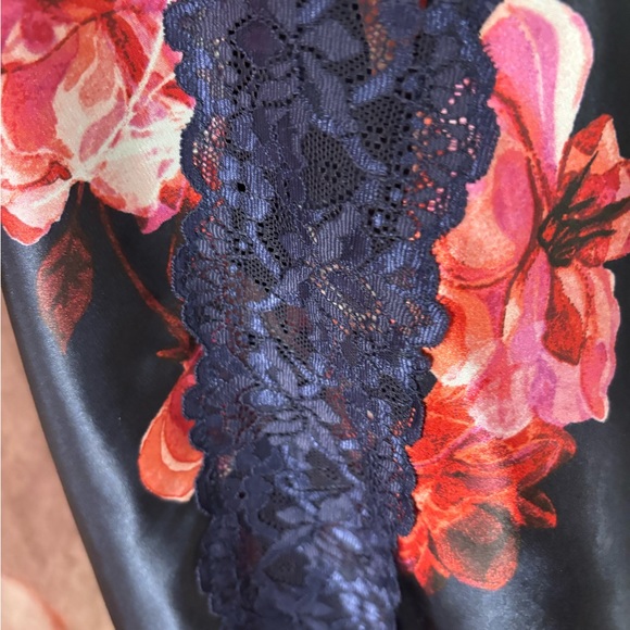 Great Navy Floral Chemise by Thalia Sodi Size M - Picture 5 of 6